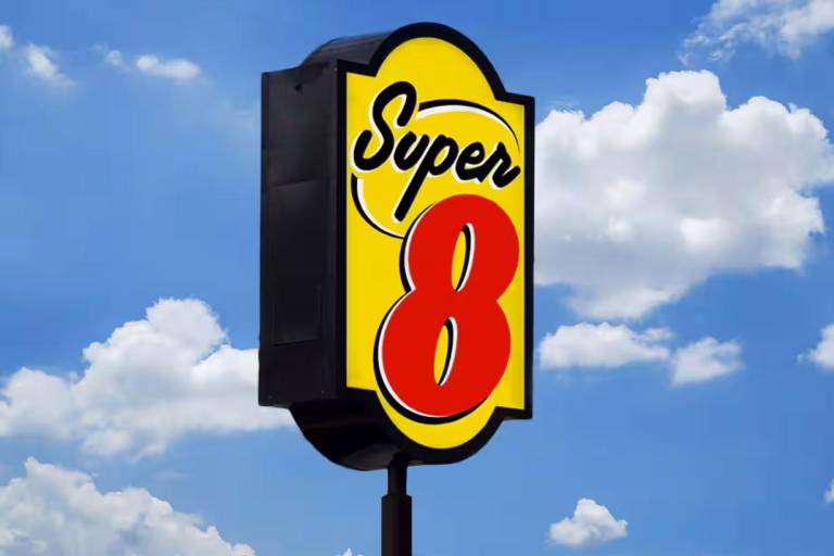 Super 8 by Wyndham Corpus Christi Airport in Corpus Christi, TX