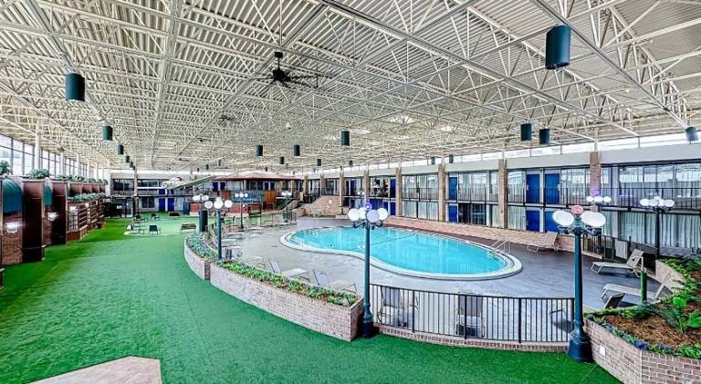 Stayable Jax West in Jacksonville, FL