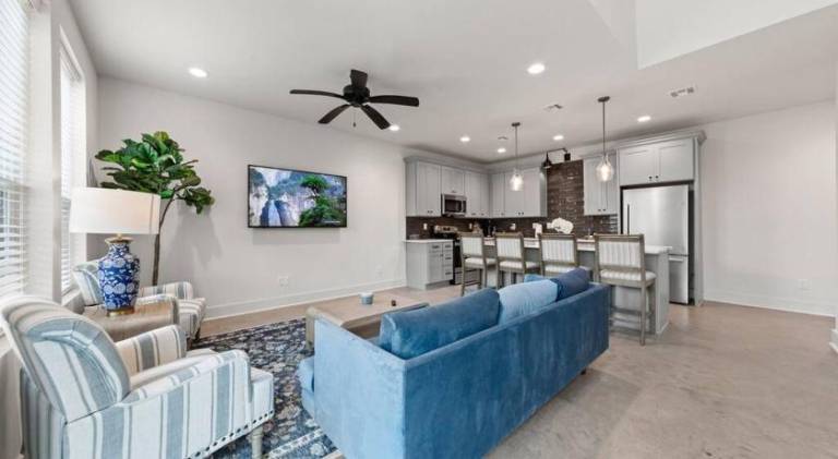 Villa | Pets allowed in Lafayette, LA