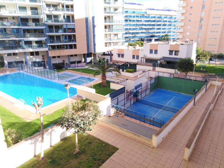 A1048 - Maravilloso apartamento con garaje al lado de la playa in Benidorm