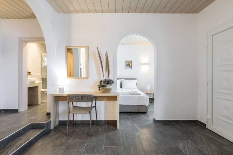 Apartment Ormos Panagias