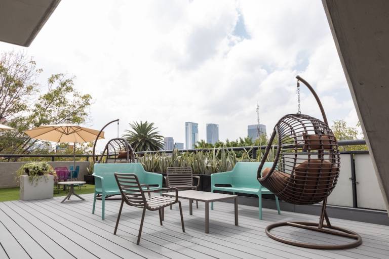 Condo  Anzures