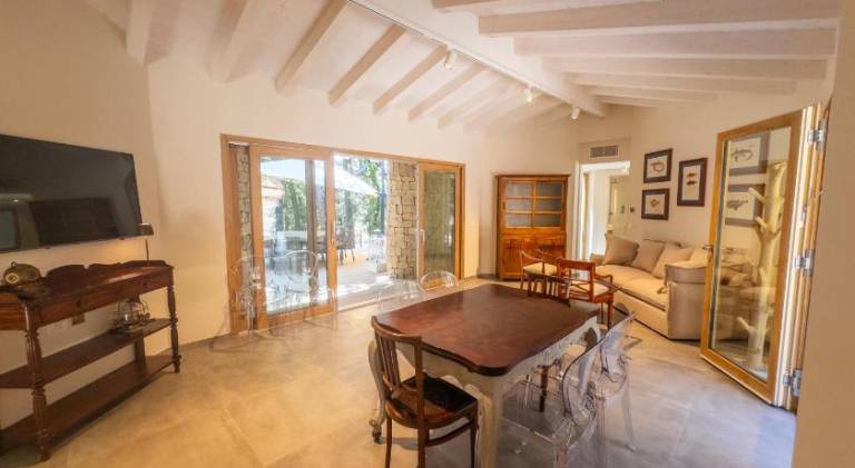 Villa with 3 rooms for 6 persons in Donoratico