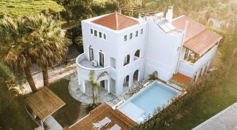 Fully equipped beautiful villa with patio, barbecue & private pool | Perfect for remote work | Pets are welcome in Rhodes