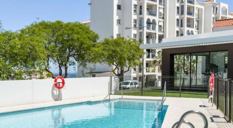 Spacious apartment with pool | Pets allowed — photo 5