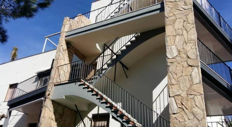 Apartment with garden, terrace & barbecue — photo 4