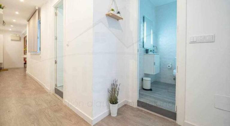 Rental apartment with 2 rooms for 5 persons — photo 4