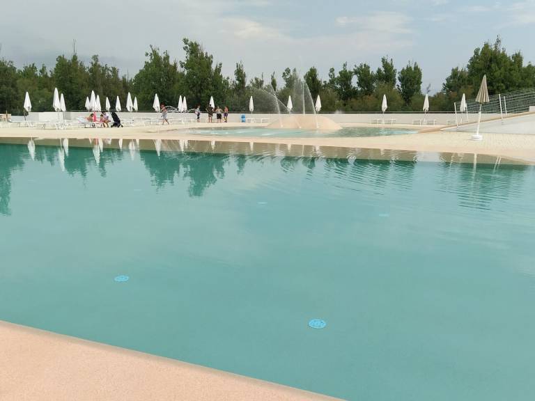 Family-oriented vacation home with terrace, grill & pool | Close to the beach | Pets allowed in Rovigo