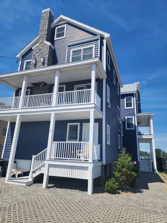 House  Salisbury Beach