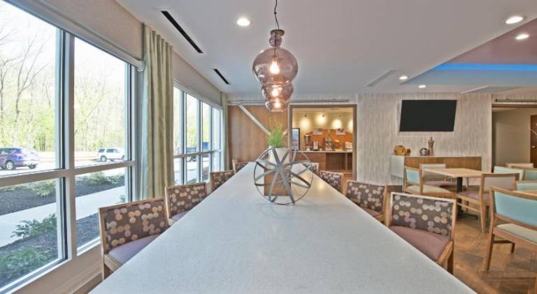 Holiday Inn Express & Suites Harrisburg S - New Cumberland By IHG — photo 2