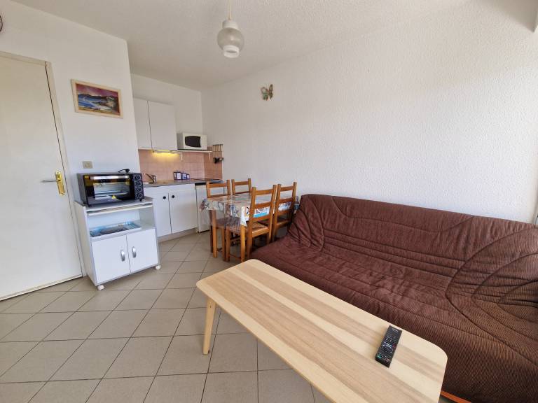 Studio with 1 room for 4 persons — photo 4