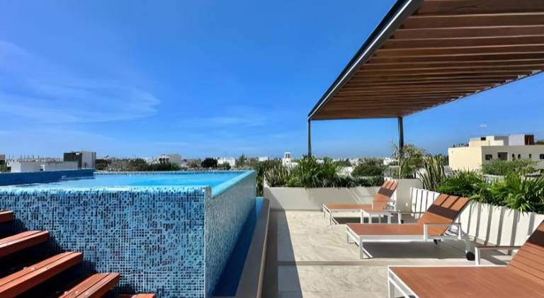 Serviced apartment with barbecue, pool & patio — photo 3