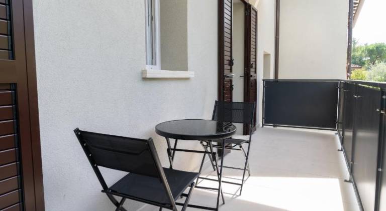 Holiday apartment with terrace — photo 5
