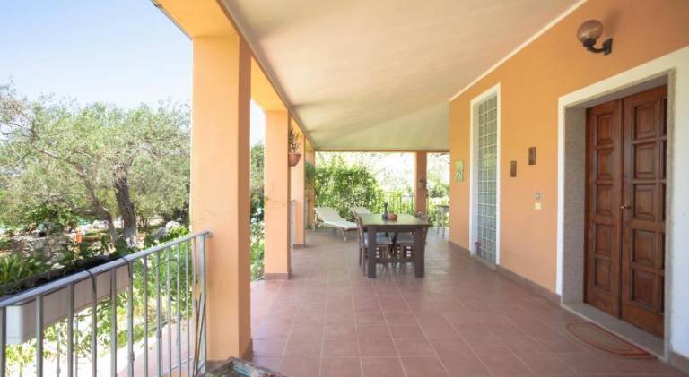 Villa with pool | Pets allowed — photo 4