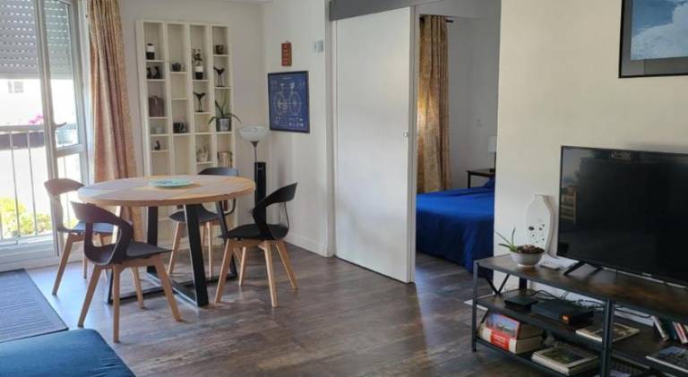 Holiday apartment with 1 room for 4 persons in Malakoff