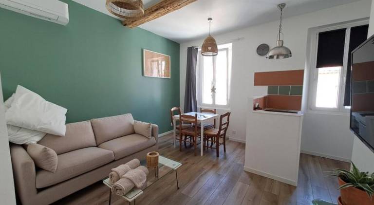 Apartment | Next to the beach | Dogs allowed in La Seyne-sur-Mer