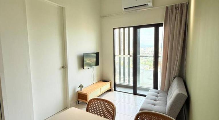 Rental apartment with pool — photo 2