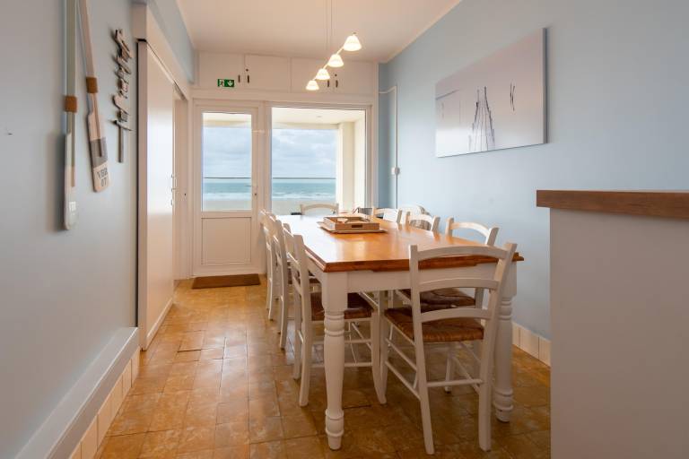 Fully equipped pleasant rental apartment with terrace | Sea view | Beach nearby | Pet-friendly — photo 2