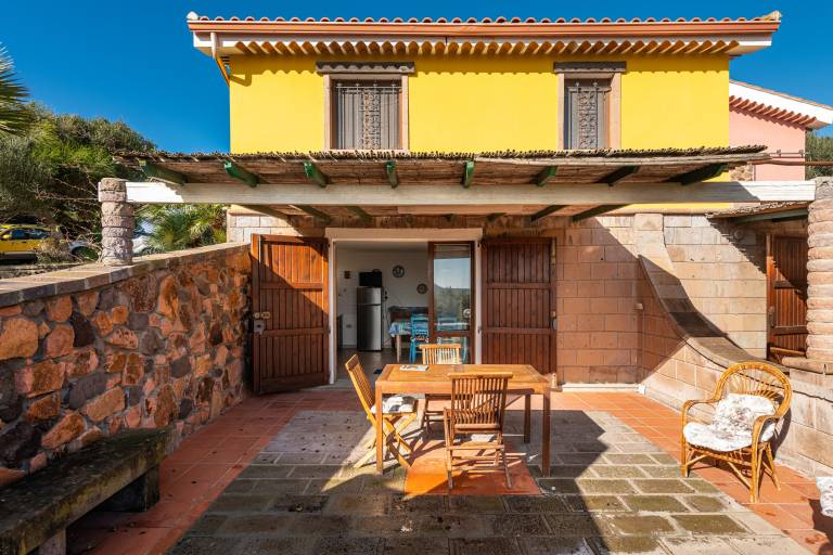 Villa with garden, terrace & barbecue | Mountain view — photo 3