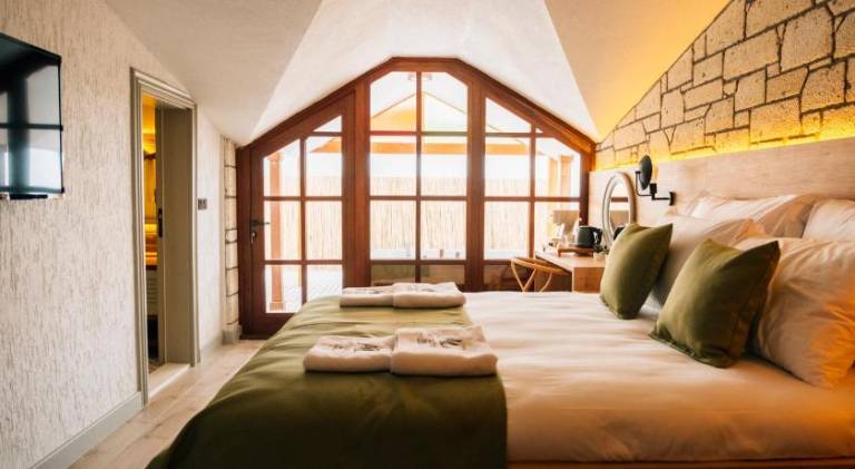 ACC Olives Luxury Boutique Hotel — photo 2