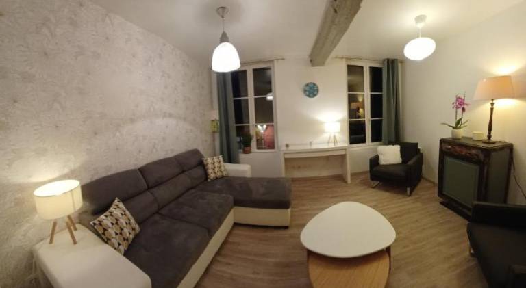 Holiday apartment with 2 rooms for 4 persons in Béthune