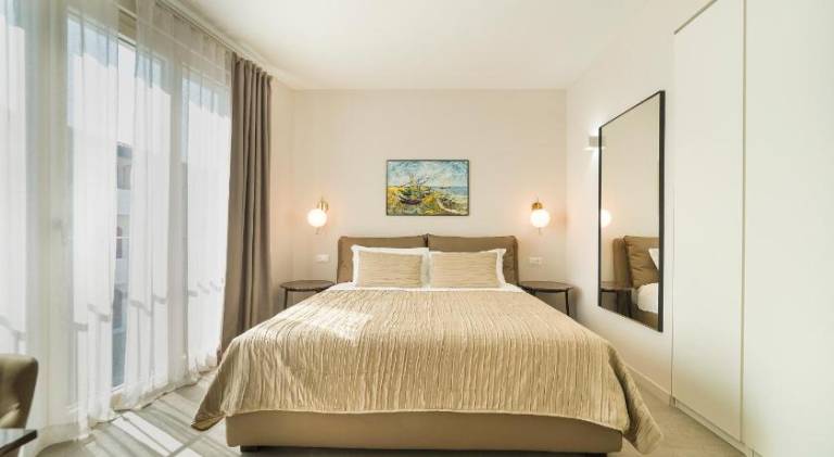Garda Room in Peschiera del Garda