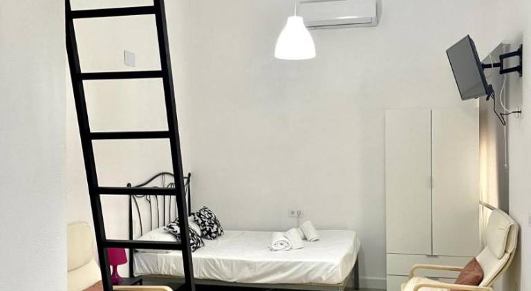 Holiday apartment | Close to Mosque–Cathedral of Córdoba in Córdoba