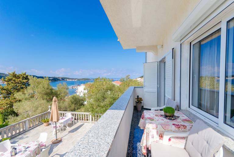 Apartments Zorka in Rab