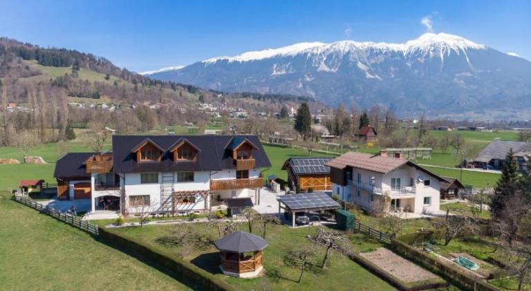 90 m&sup2; Ferienwohnung
