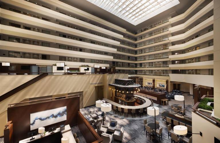 Embassy Suites by Hilton Detroit Troy Auburn Hills — photo 2