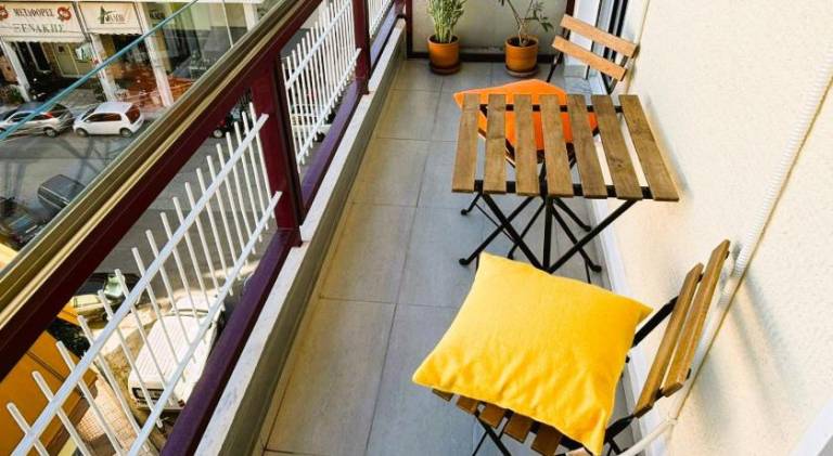 Holiday apartment with patio — photo 3