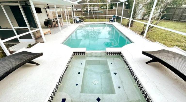 Vacation home with hot tub & pool | Good for workation — photo 5