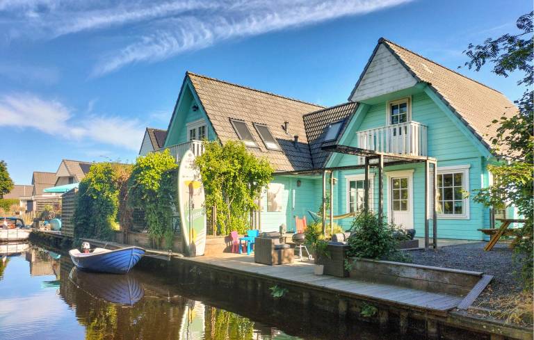 Ferienhaus mit Terrasse, Garten und Grill