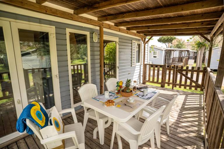 Camping Club del Sole Vigna sul Mar Family Collection - Mobil Home Comfort 3 Rooms 5 People (4 adults 1 child -10 years) Air-conditioned — photo 2