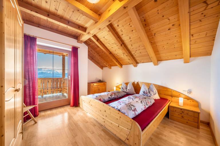 Holiday Apartment 'Stücklhof Wohnung Edelweiss' with Mountain View — photo 3