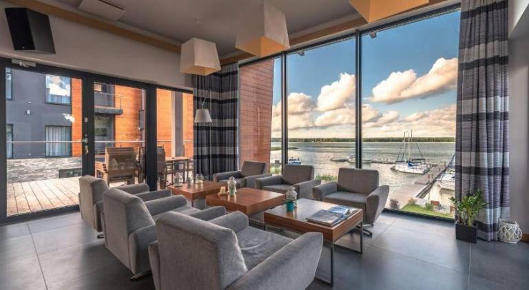 Serviced apartment with terrace, yard & sauna | Dogs allowed — photo 3