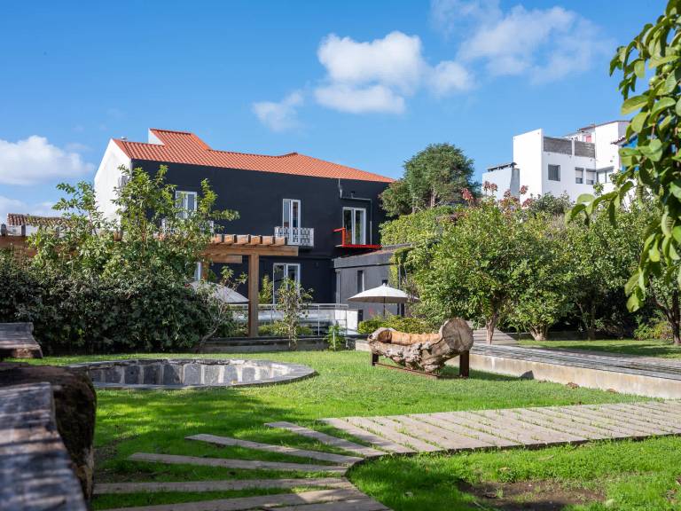 Hostel  Ponta Delgada