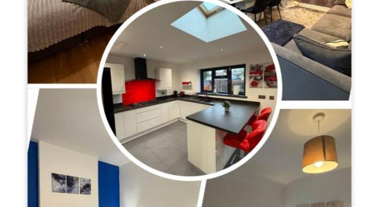 Big house with garden | Pets are welcome in Solihull