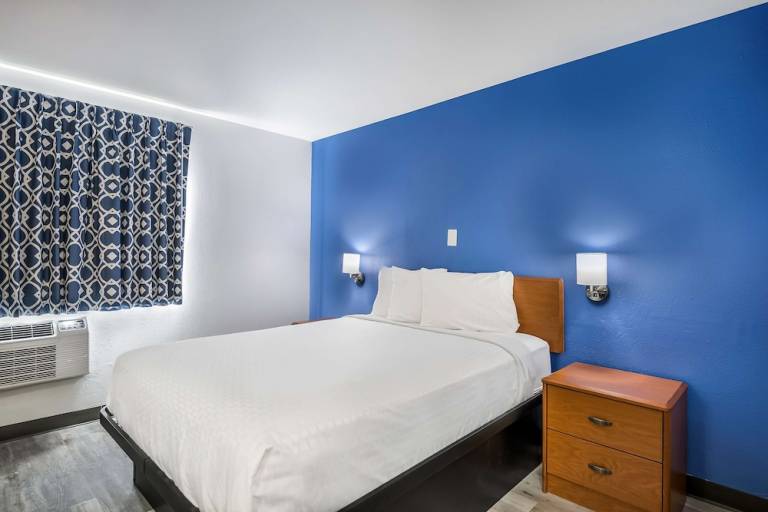 Motel  East Peoria