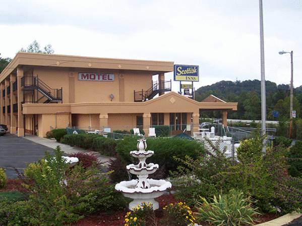 Motel  Knoxville