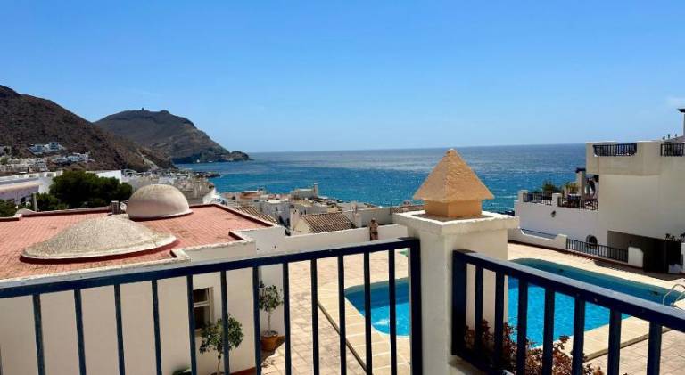 Holiday apartment with terrace, private pool & garden | Close to the beach | Dogs allowed in Nijar