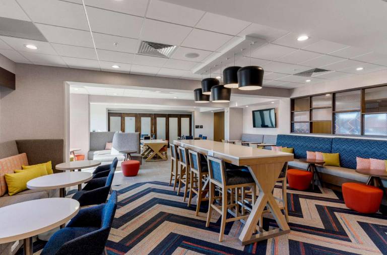 Hampton Inn by Hilton Colorado Springs Northeast — photo 4
