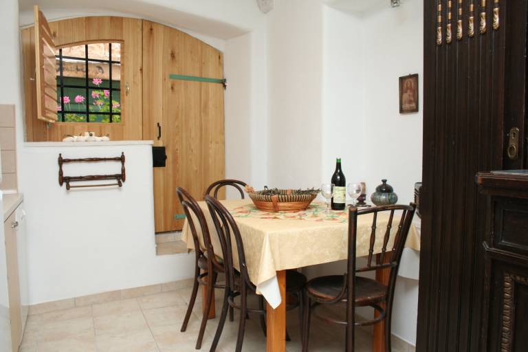 Holiday apartment with terrace | Dogs allowed — photo 2