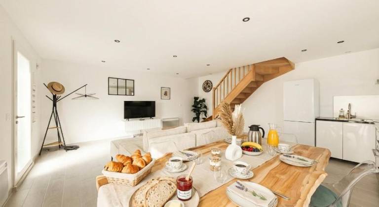Rental apartment with garden & terrace — photo 4
