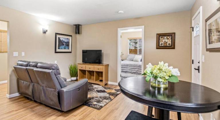 Vacation home | Pet-friendly — photo 2