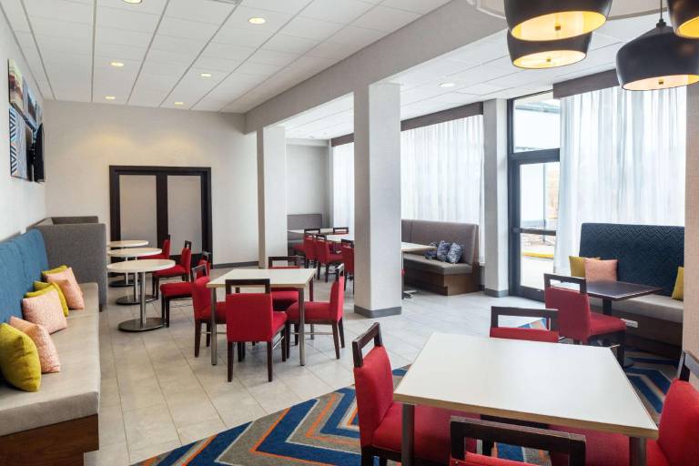 Hampton Inn & Suites Parker — photo 4