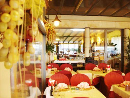 Hotel Ristorante Miralago — photo 4