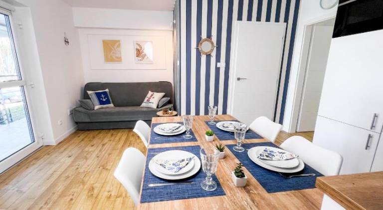 APARTAMENT 15B BLUE MARINE BASEN BRODZIKI PLAC ZABAW the BEST OF PODDABIE przy plaz in Ustka