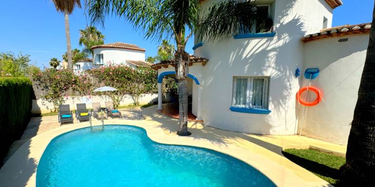 Villa with private pool, garden & barbeque — photo 5
