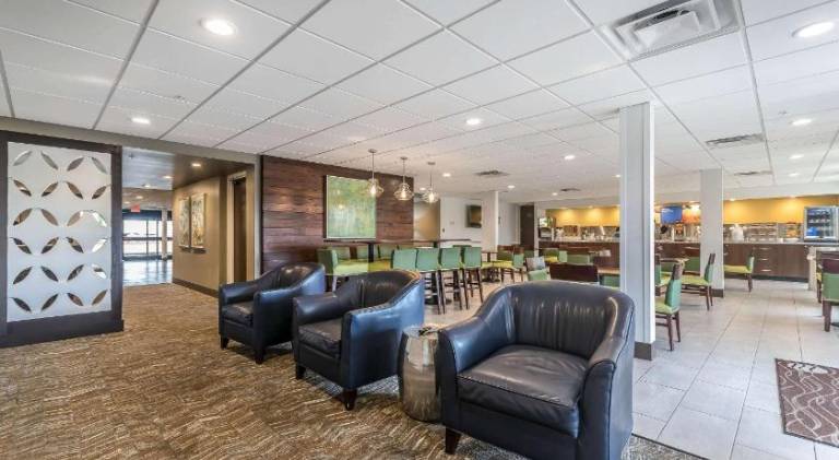 Comfort Inn & Suites Lexington - Hamburg I-75 — photo 5
